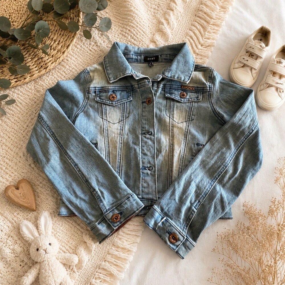 DKNY Girls Denim Jacket Light Wash Stretch Trucker Jean Jacket Size M